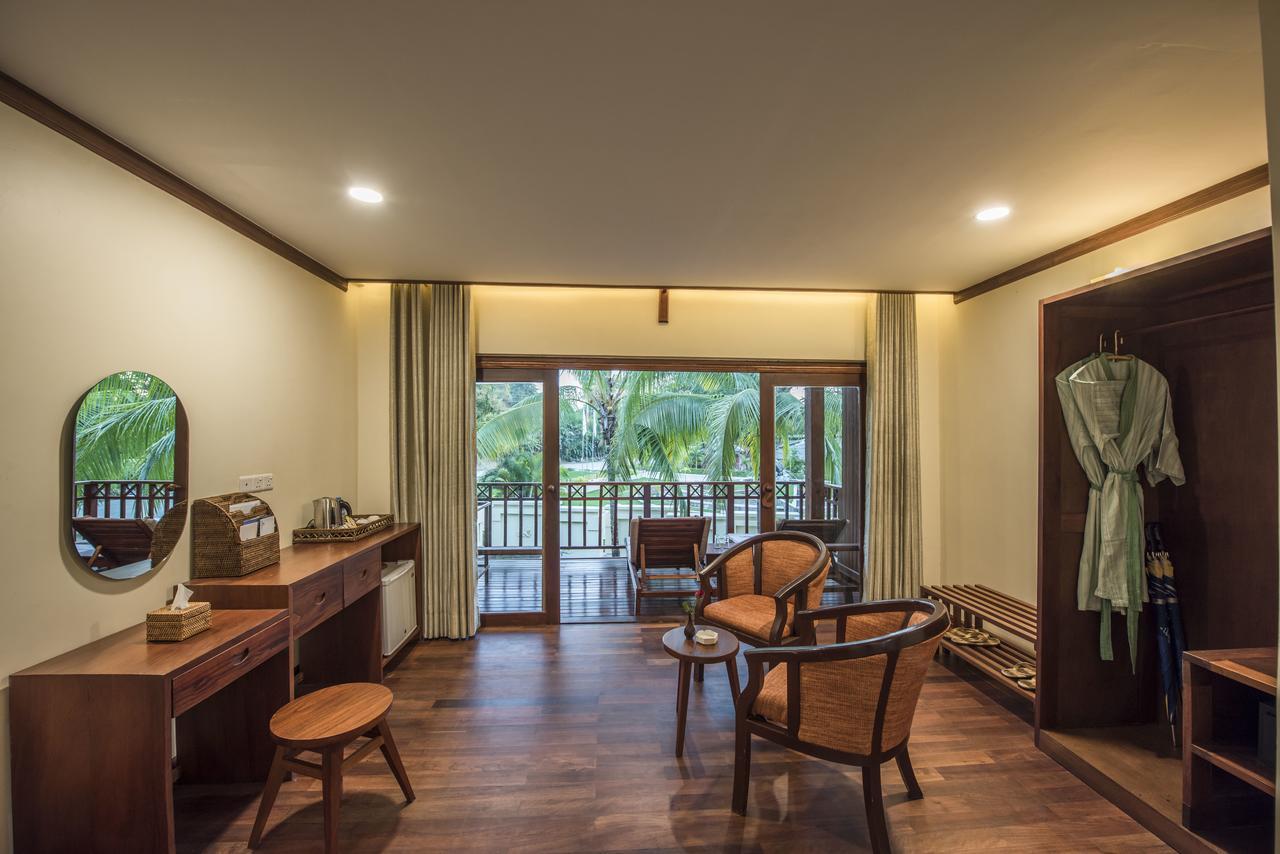 Jade Marina Resort And Spa نغابالي الغرفة الصورة